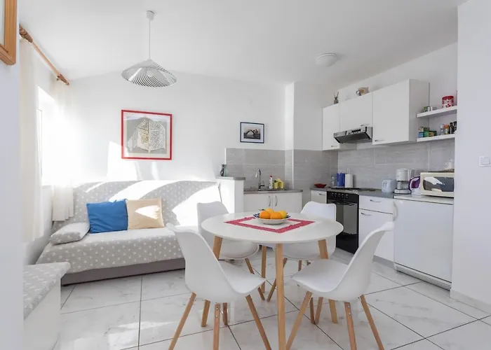 아파트먼트 비올라 두브로브니크