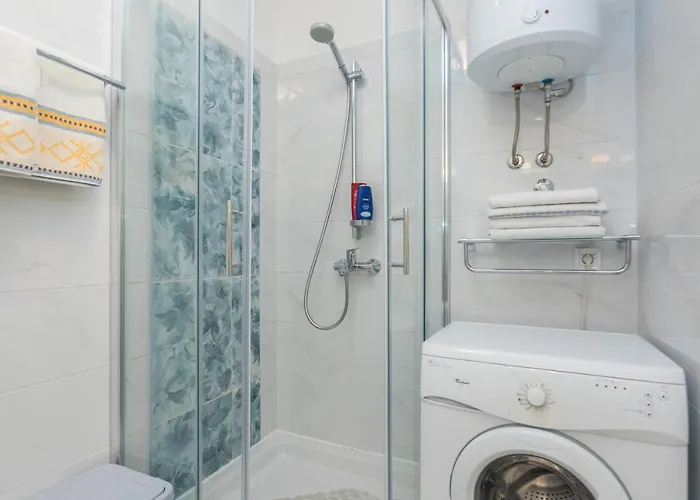 아파트 아파트먼트 비올라 *